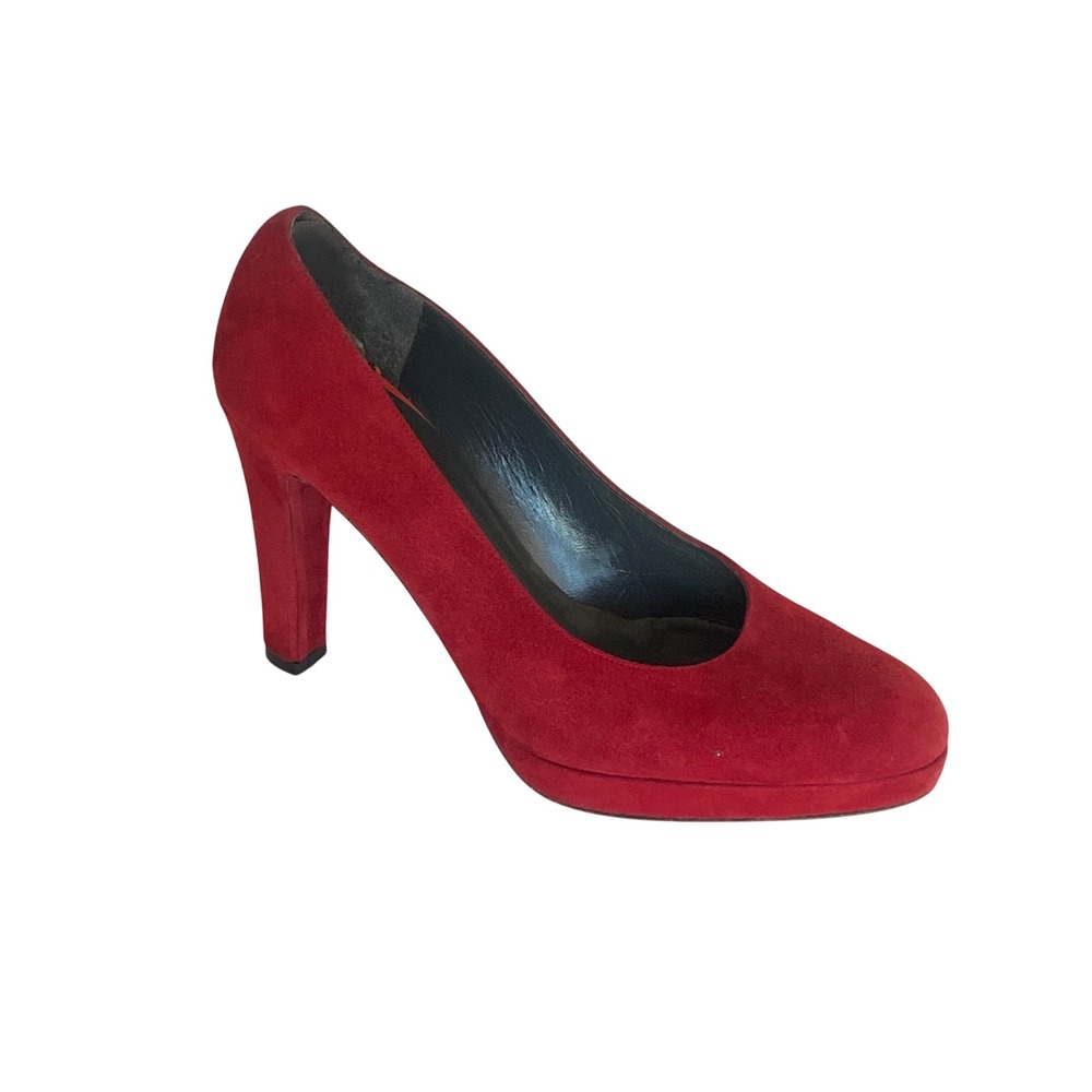Stuart Weitzman Red Suede Platform Pumps Round Toe Heels 8M 3W67211